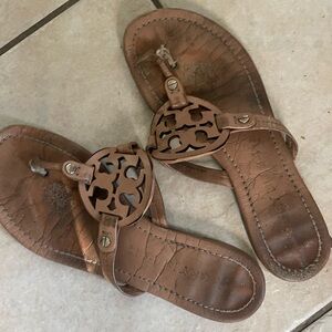 TB SANDALS!!